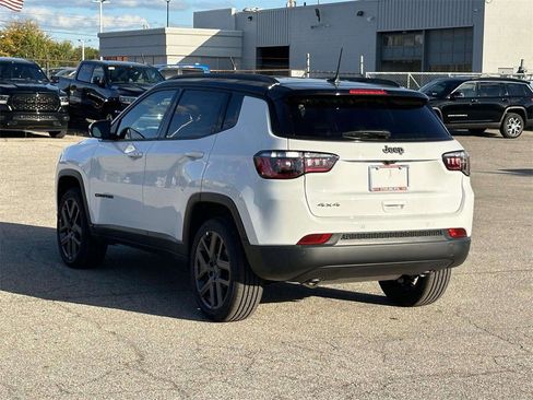New 2026 Jeep Compass Limited image 5