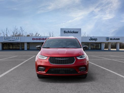 New 2026 Chrysler Pacifica Select image 28