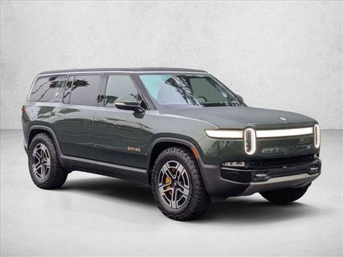 Used 2022 Rivian R1S Launch Edition AWD/4WD image 3