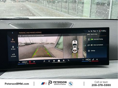 New 2026 BMW 330i xDrive Sedan w/ Premium Package AWD/4WD image 25