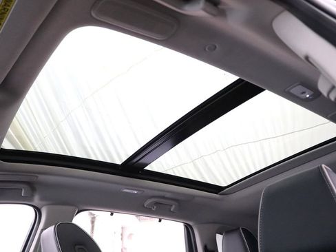 Certified 2026 Acura MDX SH-AWD w/ Advance Package image 28
