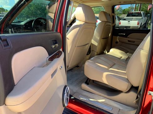 Used 2007 Chevrolet Avalanche LTZ w/ LTZ Preferred Equipment Group image 15