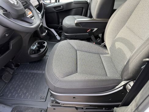 Used 2025 RAM ProMaster 2500 image 10