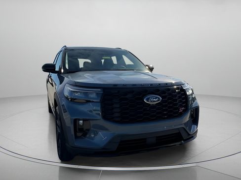 New 2026 Ford Explorer ST w/ Sun And Sound Package image 4