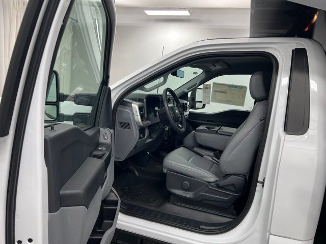 New 2025 Ford F350 XL w/ XL Chrome Package AWD/4WD image 10