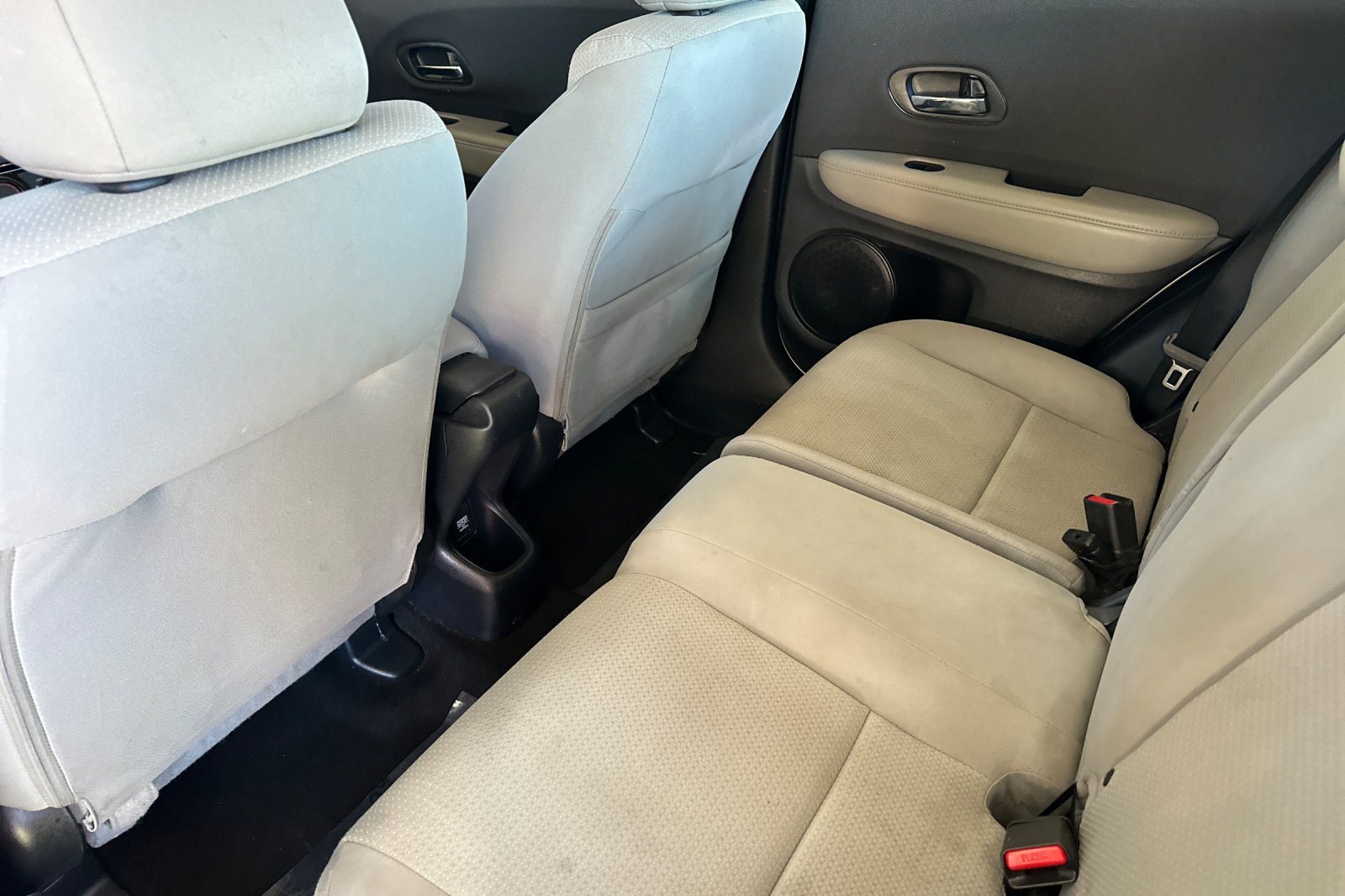 Used 2020 Honda HR-V LX image 13