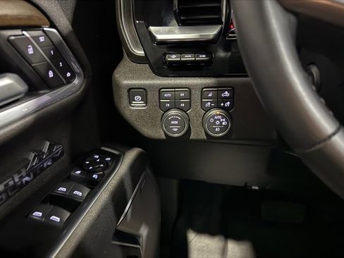 New 2026 Chevrolet Silverado 1500 High Country image 18