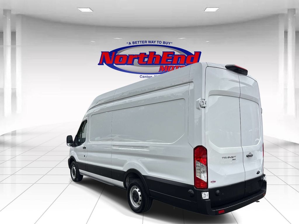 Used 2024 Ford Transit 350 148 High Roof Extended RWD image 5