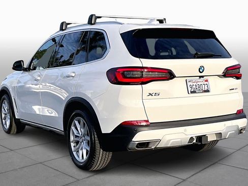 Used 2023 BMW X5 xDrive40i w/ Parking Assistance Package image 11