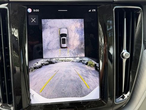 Certified 2024 Volvo XC60 B5 Ultimate AWD/4WD image 26