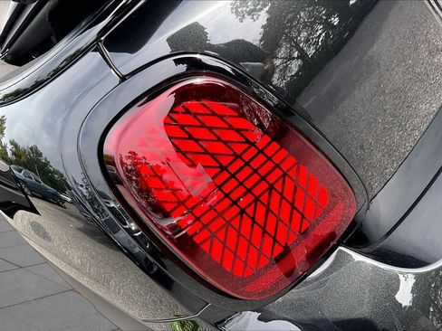 Used 2025 MINI Cooper S FWD image 27