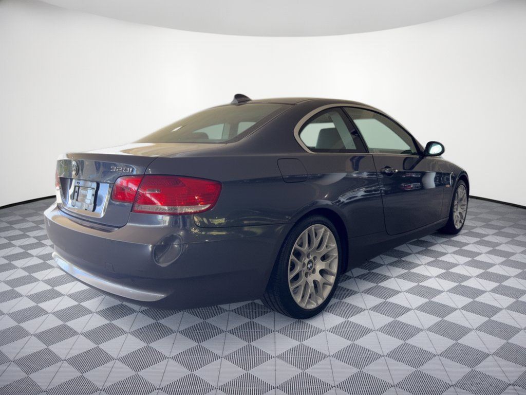Used 2007 BMW 328i Coupe RWD image 7