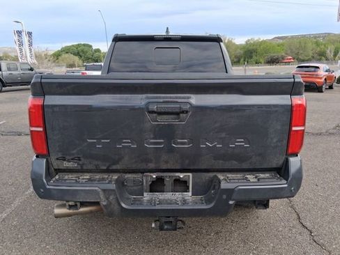 Used 2024 Toyota Tacoma TRD Off-Road image 7