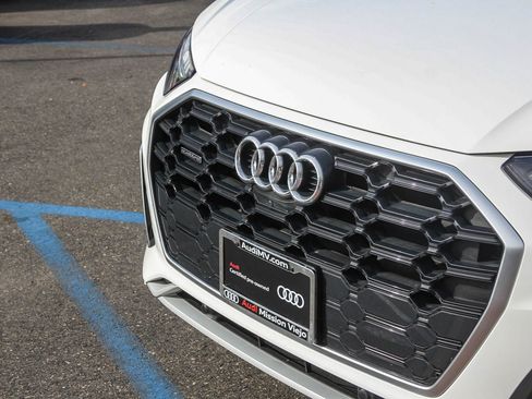 Certified 2022 Audi Q5 2.0T Prestige w/ Prestige Package image 12