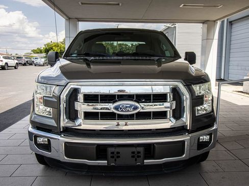 Used 2015 Ford F150 XLT w/ Trailer Tow Package RWD image 9