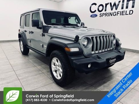 Used 2021 Jeep Wrangler Unlimited Islander image 6