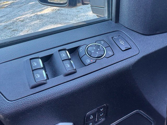 Used 2021 Ford F350 Lariat w/ Lariat Ultimate Package AWD/4WD image 21