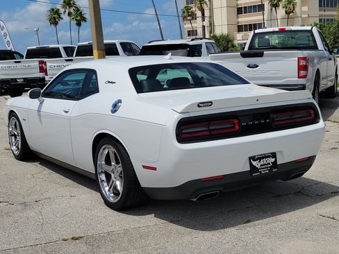 Used 2019 Dodge Challenger R/T w/ Plus Package RWD image 3