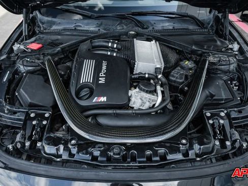 Used 2015 BMW M4 Convertible image 24