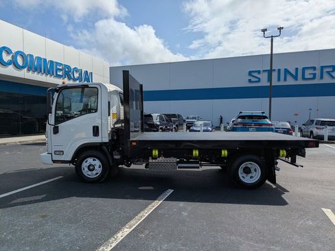 New 2024 Chevrolet Low Cab Forward image 10