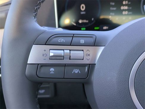 New 2025 Hyundai Sonata Limited image 25