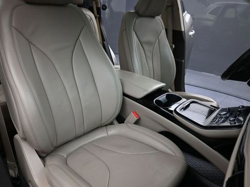 Used 2021 Lincoln Nautilus Reserve w/ Class II Trailer Tow Package image 20