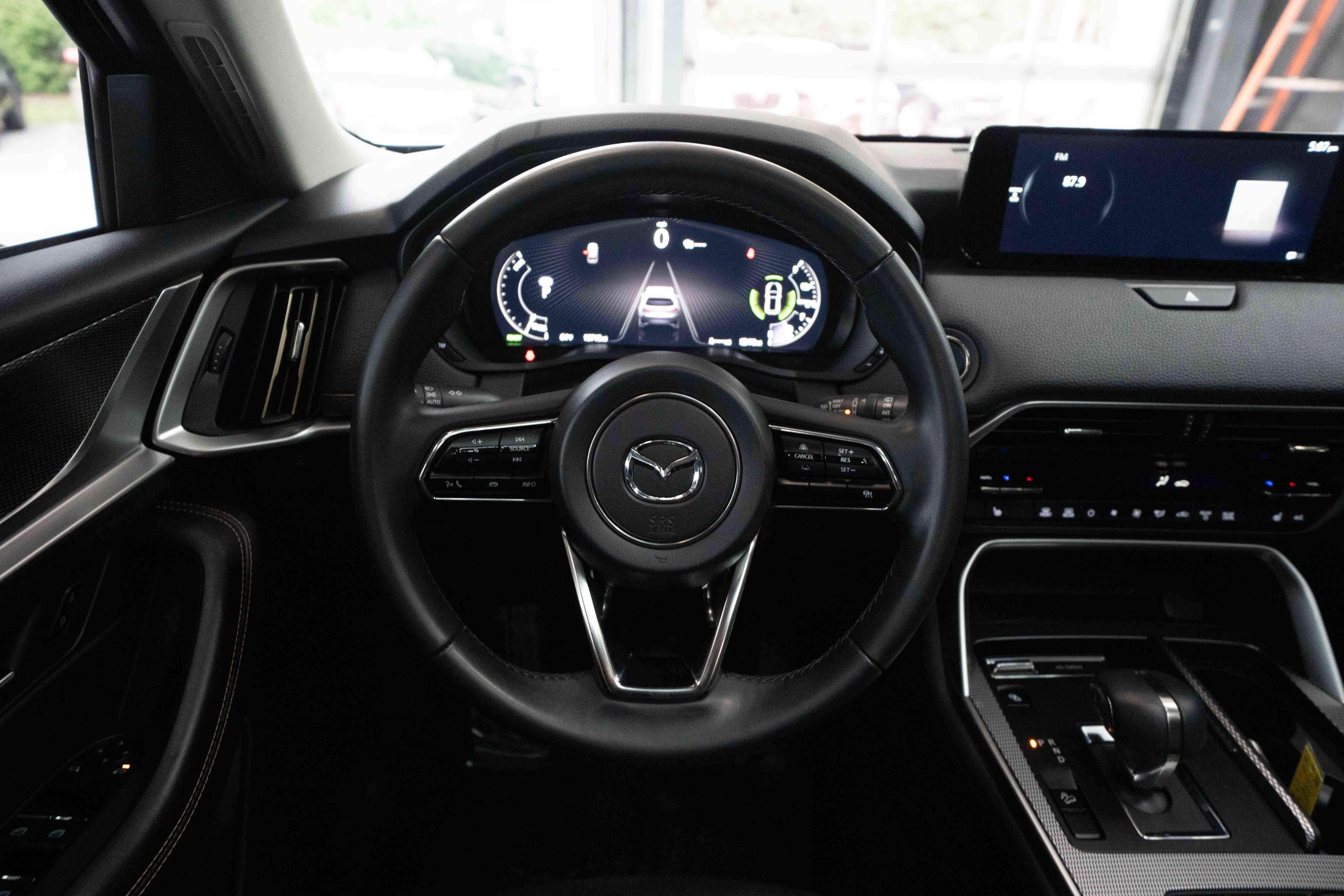 Used 2024 MAZDA CX-90 Plug-In Hybrid w/ Preferred AWD/4WD image 21