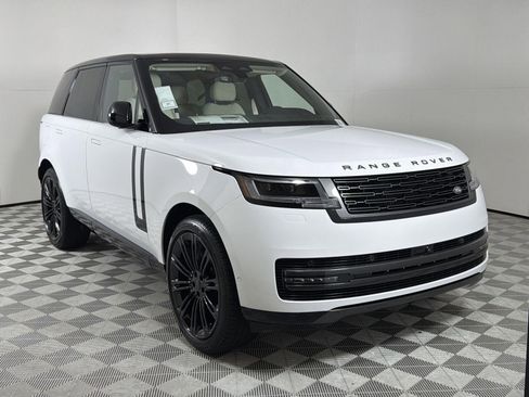 New 2026 Land Rover Range Rover SE image 7