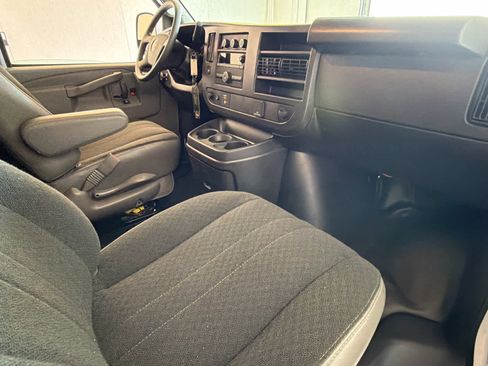 Used 2024 Chevrolet Express 2500 w/ Driver Convenience Package image 19