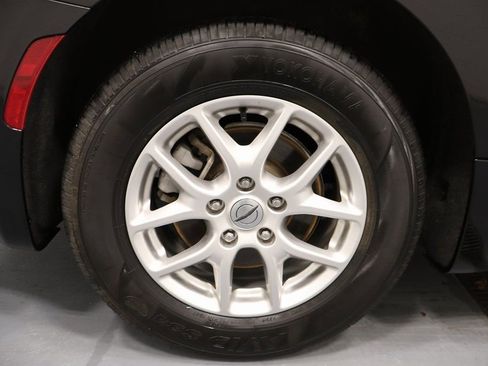 Used 2025 Chrysler Pacifica Select FWD image 27