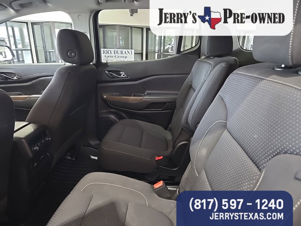 Used 2022 GMC Acadia SLE w/ Driver Convenience Package FWD image 10