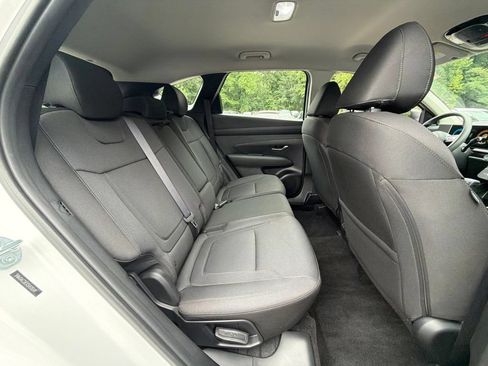 Certified 2025 Hyundai Tucson SE AWD/4WD image 11
