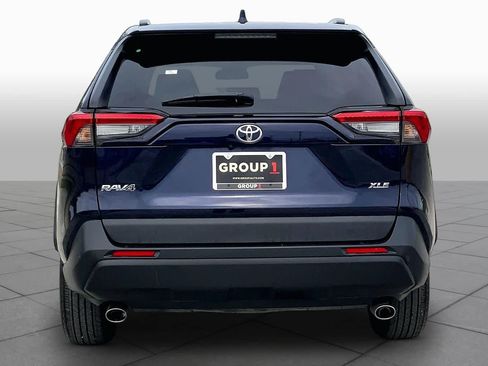 Used 2025 Toyota RAV4 XLE FWD image 5