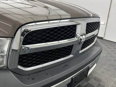 Used 2018 RAM 1500 ST w/ SXT Appearance Group image 26