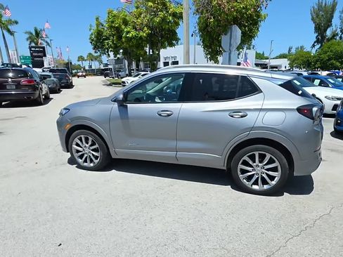 Used 2024 Buick Encore GX Avenir AWD/4WD image 4
