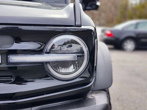 Certified 2023 Ford Bronco Outer Banks w/ Sasquatch Package image 10