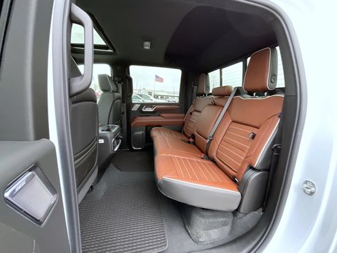 New 2026 GMC Sierra 2500 Denali Ultimate w/ Max Trailering Package AWD/4WD image 19