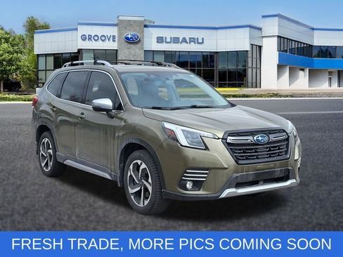 Used 2023 Subaru Forester Touring image 1