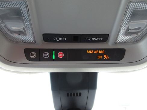 Used 2024 Chevrolet Equinox LT w/ LPO, Floor Liner Package FWD image 31