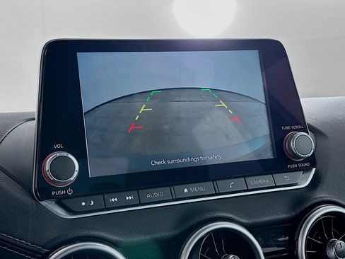 Used 2025 Nissan Sentra SV image 22