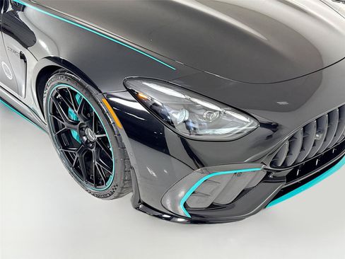 Used 2025 Mercedes-Benz AMG GT 63 image 32