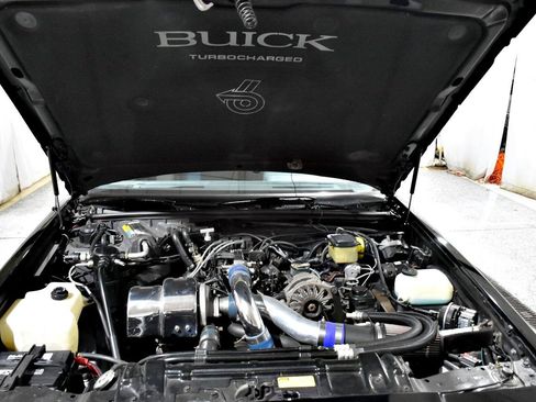 Used 1987 Buick Regal Coupe RWD image 32