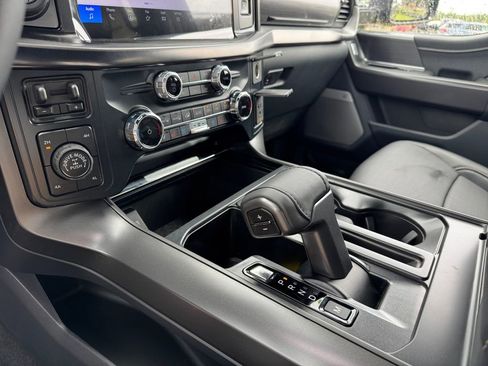 New 2025 Ford F150 Lariat w/ Equipment Group 501A Mid image 28