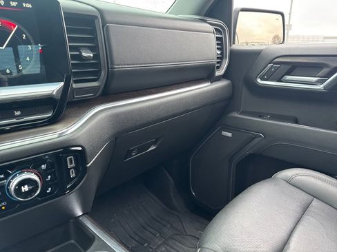 Used 2024 GMC Sierra 1500 SLT w/ SLT Premium Plus Package image 20