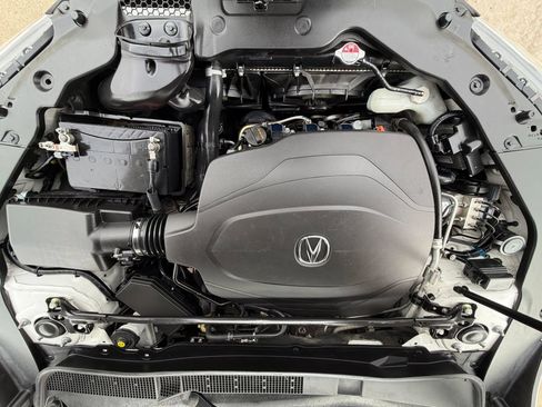 Used 2015 Acura TLX V6 w/ Technology Package image 32