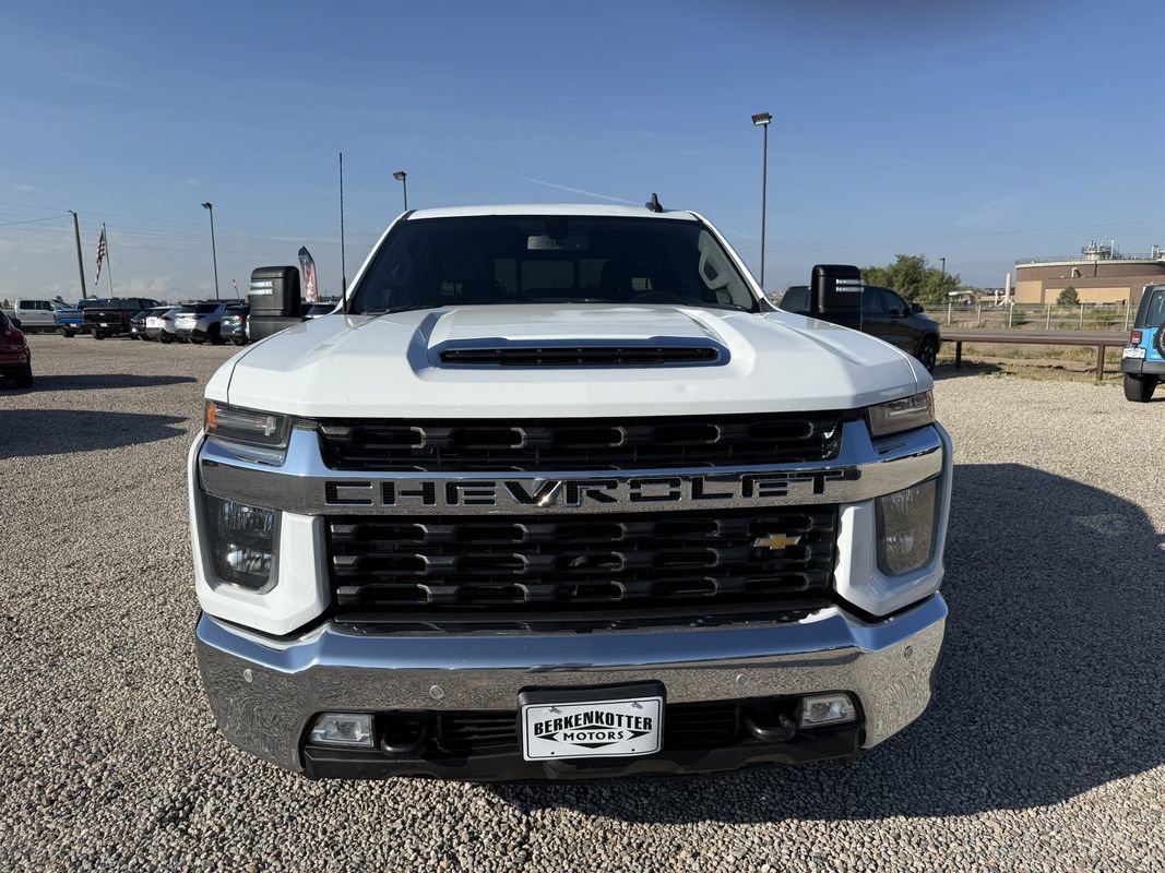 Used 2023 Chevrolet Silverado 2500 LT w/ All Star Edition AWD/4WD image 3