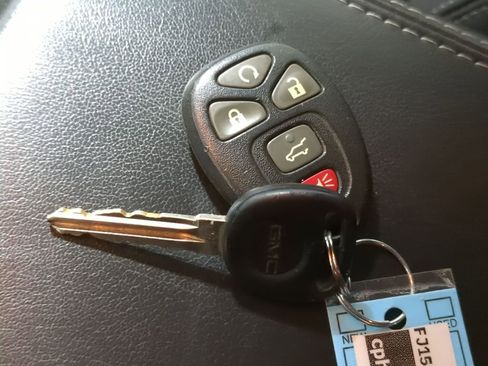 Used 2015 GMC Acadia Denali image 51