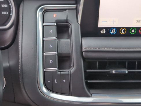 Used 2021 Chevrolet Tahoe High Country RWD image 22