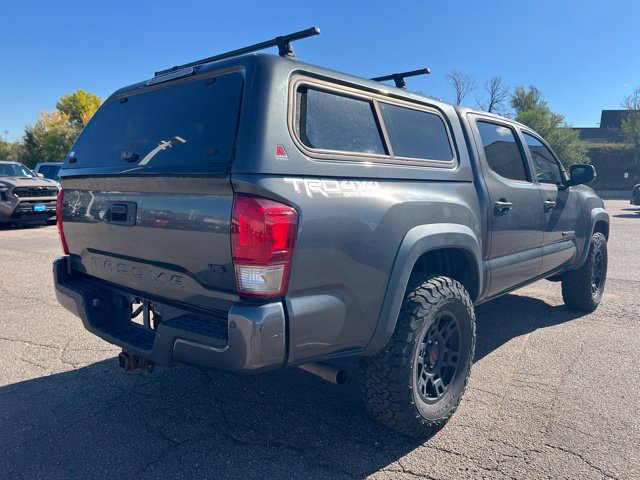 Used 2016 Toyota Tacoma TRD Off-Road w/ Premium & Technology Package AWD/4WD image 6