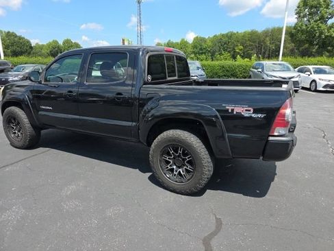 Used 2011 Toyota Tacoma 4x4 Double Cab w/ TRD Sport Pkg image 8